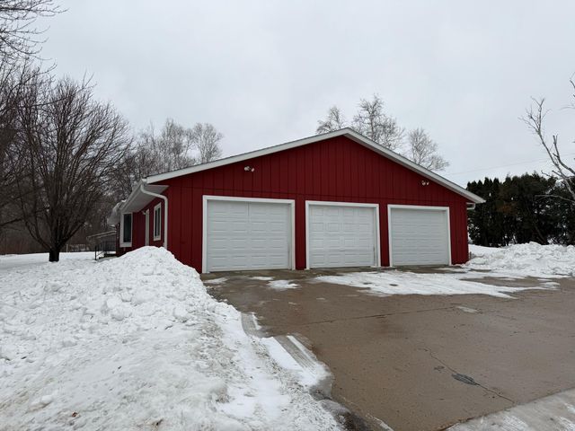 204 S  Schendel St, Blomkest, MN 56216