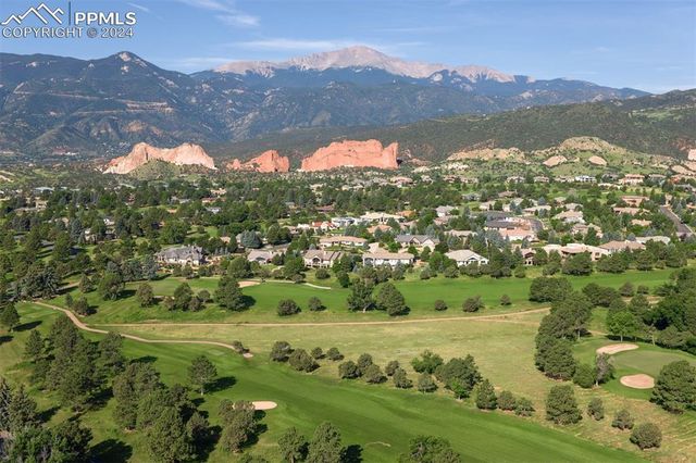 Coyote Point Dr, Colorado Springs, CO 80904