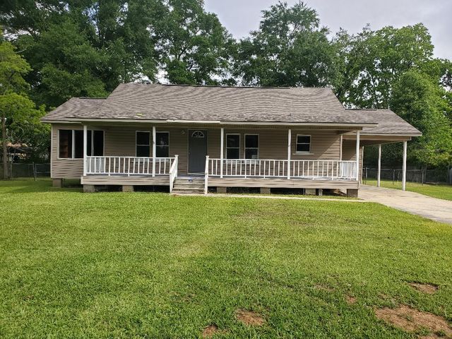 1014 W  9th St, Deridder, LA 70634