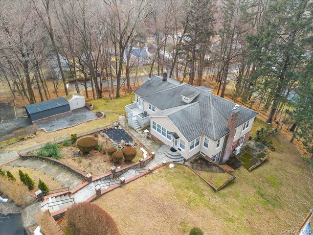 9 Crescent Hill Drive, Cortlandt Manor, NY 10567