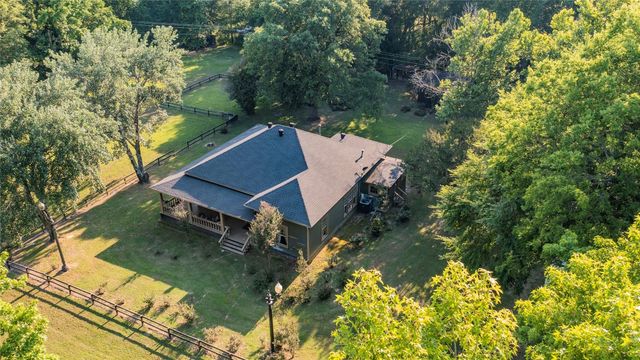 2244 County Rd, Annona, TX 75550