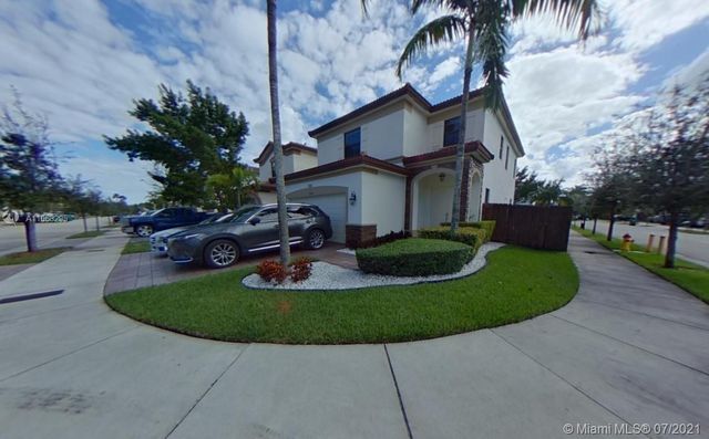10086 NW 89th Ter, Doral, FL 33178