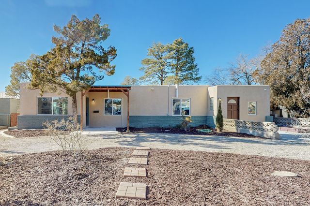 709 Madison St NE, Albuquerque, NM 87110