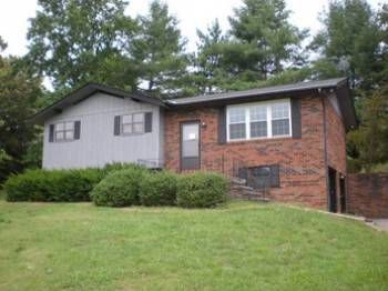 2904 Old Newport Hwy, Sevierville, TN 37876