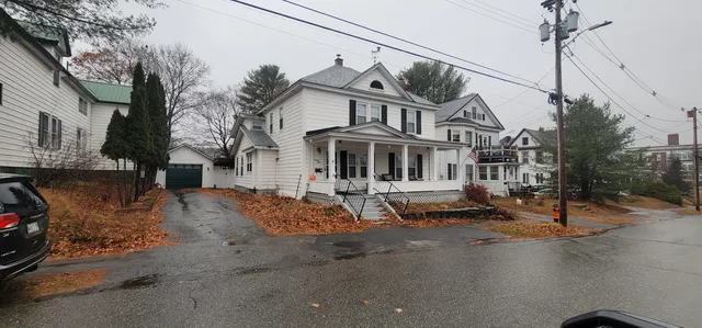 28 Maine Avenue, Millinocket, ME 04462