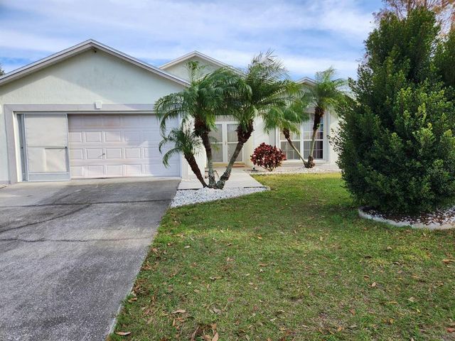 232 Kings Pond Ave, Winter Haven, FL 33880