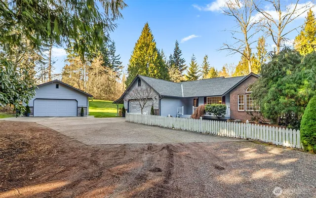17824 25th Drive NW, Arlington, WA 98223
