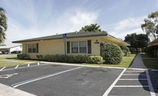 551-678 Kathy Ct #552, Pompano Beach, FL 33068