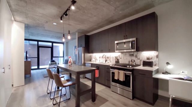 177 N  Ada St #420, Chicago, IL 60607