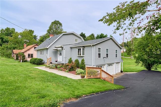 1475 Conway Wallrose Rd, Freedom, PA 15042