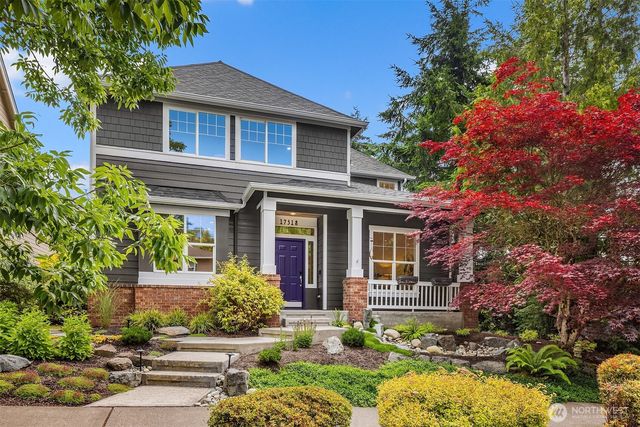17318 Woodside Drive SE, Renton, WA 98058