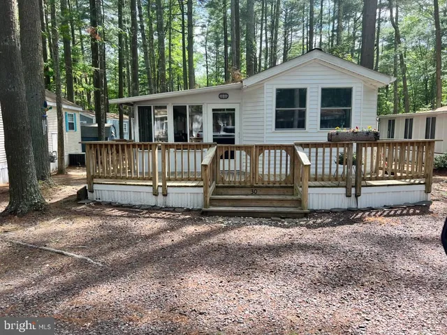135 Thompson Ln #30, Egg Harbor Township, NJ 08234