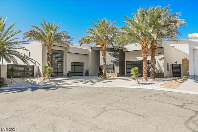 5305 Secluded Brook Ct, Las Vegas, NV 89149