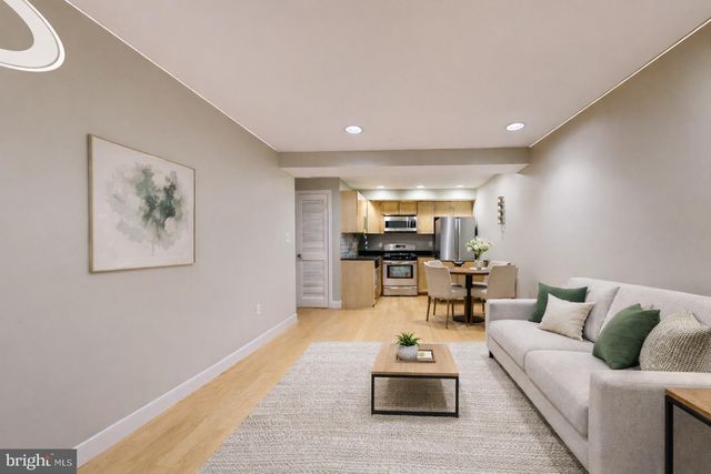 6 Rhode Island Ave NW #2, Washington, DC 20001
