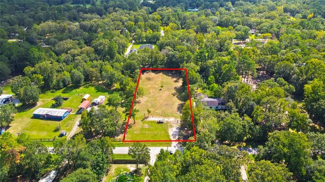 211 Birchwood Drive, Huffman, TX 77336