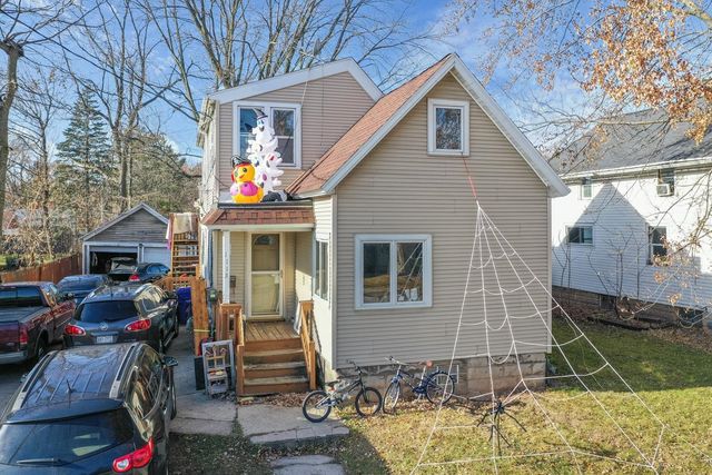1115 N  Richmond St, Appleton, WI 54911