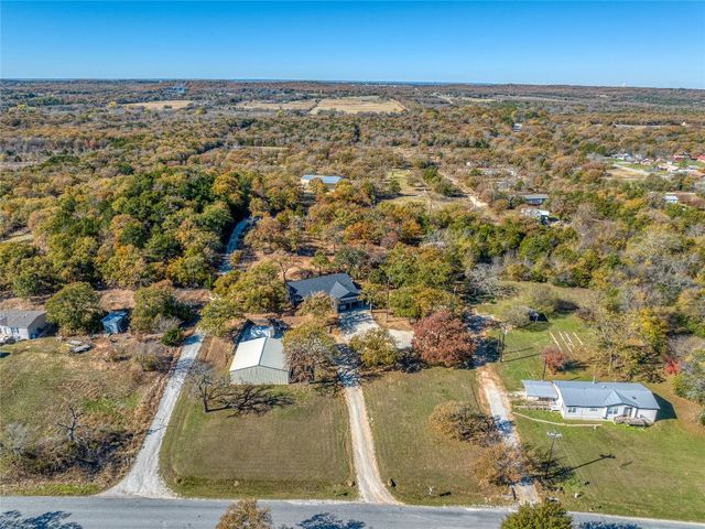 63 County Road 211, Gainesville, TX 76240