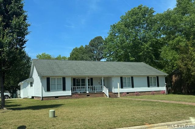 115 Harvest Rd, Roanoke Rapids, NC 27870