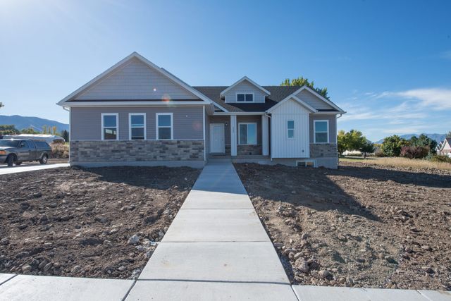 Cambria Plan in Lookout Mountain | OLO Builders, Garland, UT 84312