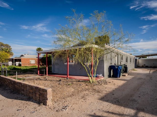 4610 E  19th St, Tucson, AZ 85711