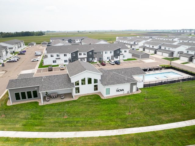 4501 E  Bison Trl, Sioux Falls, SD 57108