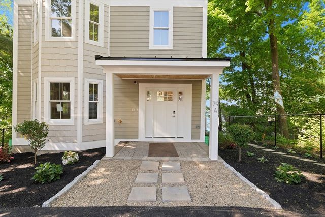 79-79R Sheridan St #2, Jamaica Plain, MA 02130