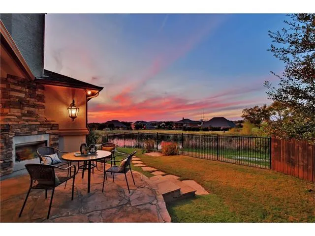 4332 Teravista Club Dr #16, Round Rock, TX 78665