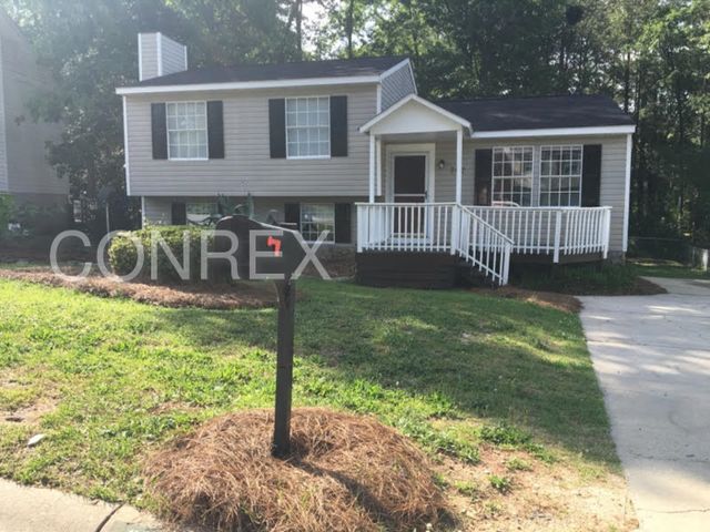 207 Woodspur Rd, Irmo, SC 29063