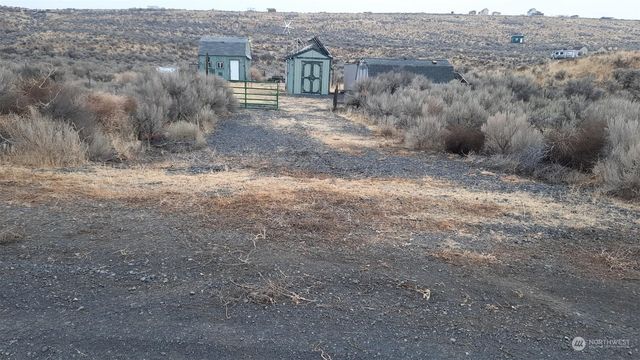 835 Bodie (Lots 52 & 53) Drive, Ephrata, WA 98823