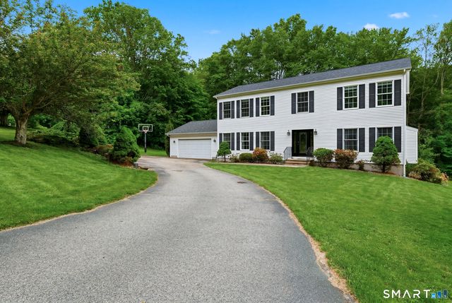19 Rosemarie Lane, Bozrah, CT 06334