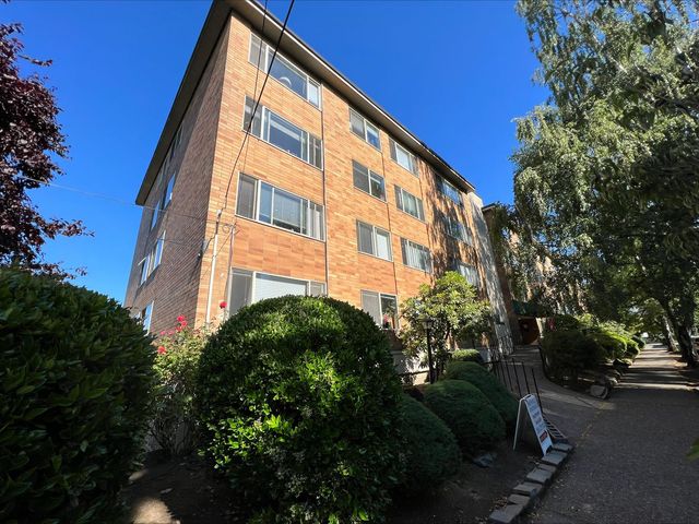 605 Boylston Ave E, Seattle, WA 98102