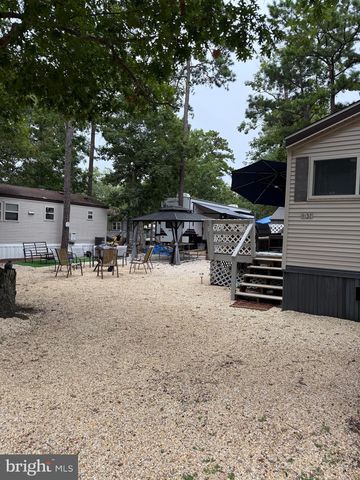 515 Corson Tavern Rd #F-32, Ocean View, NJ 08230