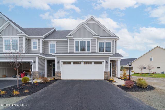 18 Priddle Lane, Latham, NY 12110