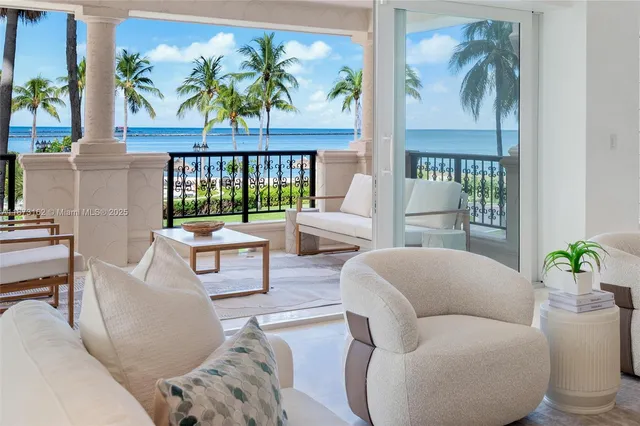 7921 Fisher Island Dr #7921, Miami Beach, FL 33109