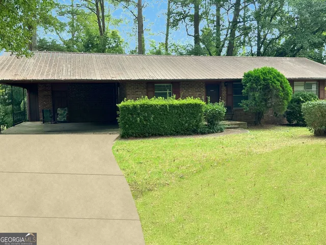 951 Oriole Ln SE, Marietta, GA 30067