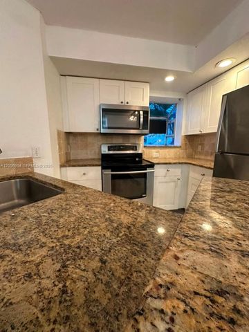 3330 Pinewalk Dr N #1611, Pompano Beach, FL 33063