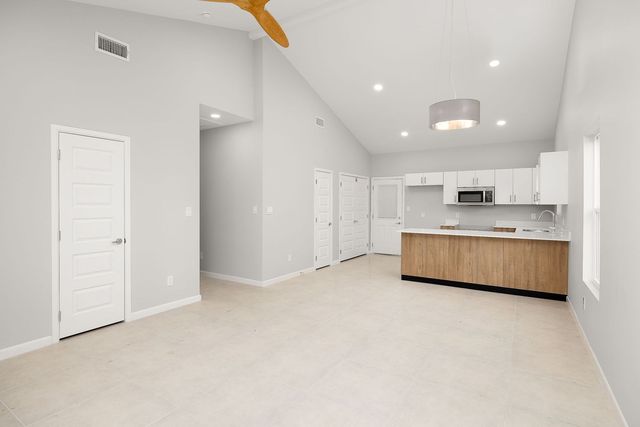 2600 Brownjay Rd, Weslaco, TX 78596