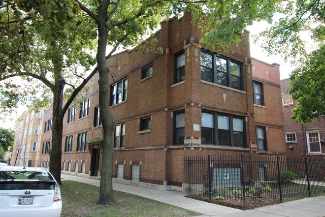 3819 W  Altgeld St #1E, Chicago, IL 60647
