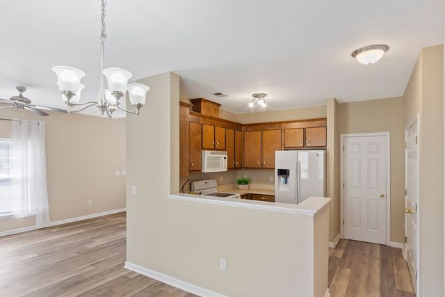 1915 Algonquin Trl, Williamsburg, VA 23185