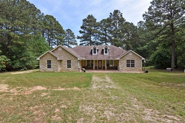 627 County Road 4710, Troup, TX 75789
