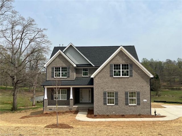 8200 Back 9 Dr #46, Stokesdale, NC 27357
