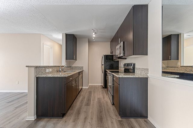 3402 Calle Odessa #H208, Carlsbad, CA 92009