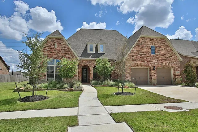 20419 Knights Branch Dr, Cypress, TX 77433
