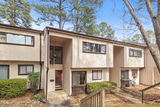 5053 Tall Pines Ct, Raleigh, NC 27609