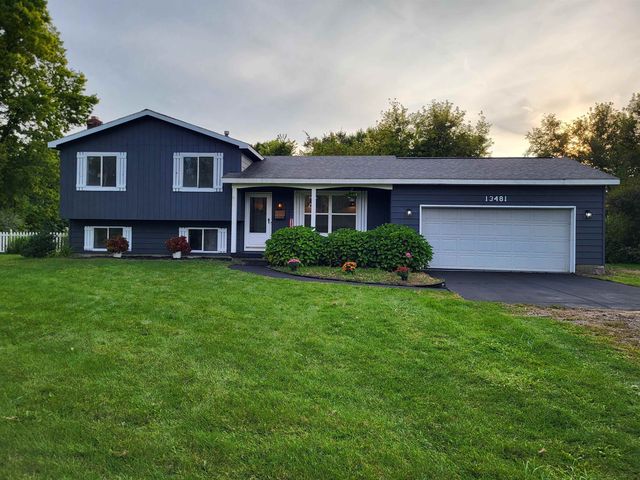 13481 Seymour Rd, Montrose, MI 48457
