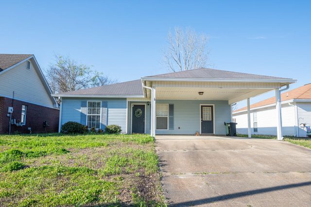 218 Clements Ave, Starkville, MS 39759