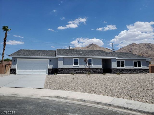 6695 Viewpoint Dr, Sunrise Manor, NV 89156