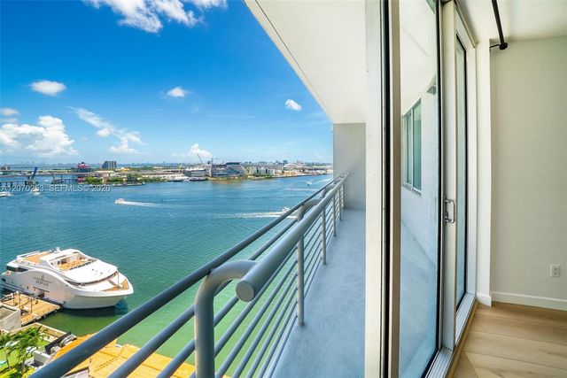 335 Biscayne Blvd #1910, Miami, FL 33131
