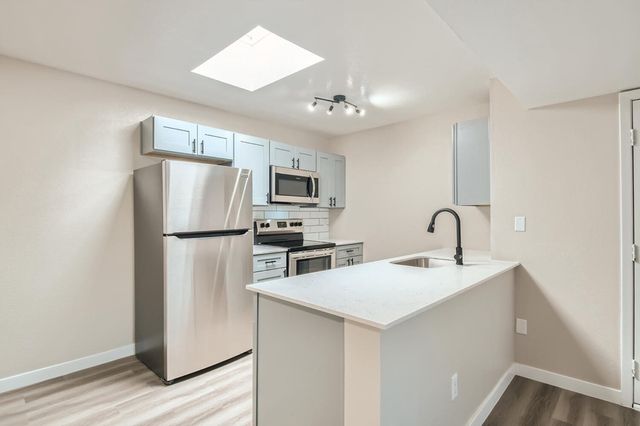 2045 S  McClintock Dr #3-238, Tempe, AZ 85282