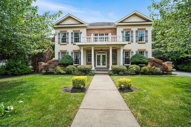 256 Aschwind Ct, Galloway, NJ 08205